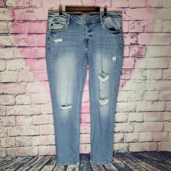 KanCan Jeans Plus Size Kancan Boyfriend High Rise Ripped Jean 8